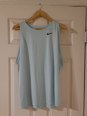 Womens Nike Workout Tank